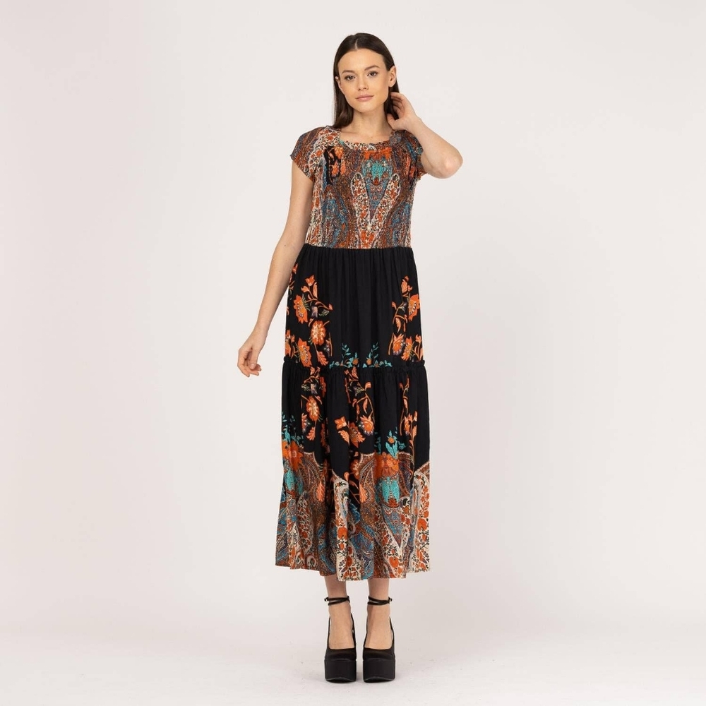 NWT Stunning Niza Maxi 🔥